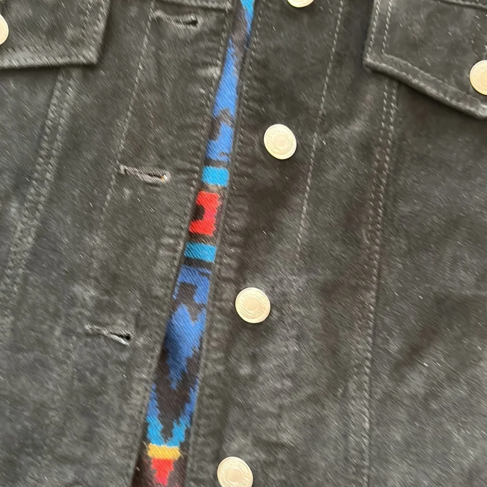Pendleton Vest - Picture 4 of 4